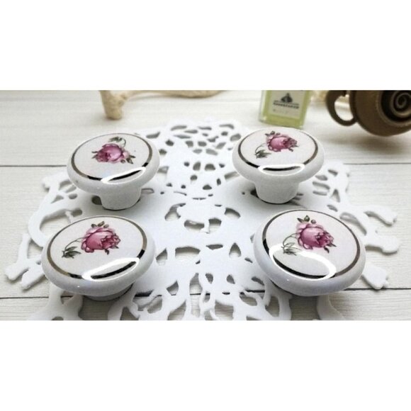 vintage set of 4 porcelain rose design round cabinet hardware door/drawer pulls. - Picture 3 of 9